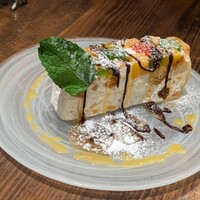 イゾラ スメラルダ - 