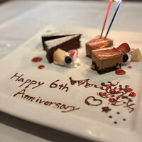 24/7 restaurant - 