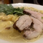 塩らー麺 本丸亭 横浜店 - 