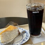 ドトールコーヒーショップ - 料理写真:ミルクレープとアイス珈琲