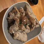 個室居酒屋 大宮庵 - 鶏皮ポン酢