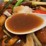 だしと麺 遊泳 - スープ