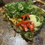 広島風お好み焼き 裏島 - これは肉玉。胃にもたれず軽く、そしておいしい。知らない人はぜひ試していただきたい。