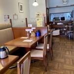 洋食の赤ちゃん - 【店内】