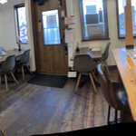 わ楽 - 店内一部　カウンター席から