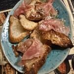 ニンニクバル にょんにょご - 