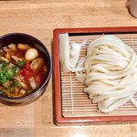 手打うどん田舎屋 - 2025年10月の限定「カレー田舎つけ麺」。