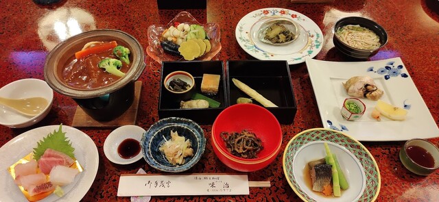 郷土料理 味治（みはる） - 秋田（郷土料理）の写真