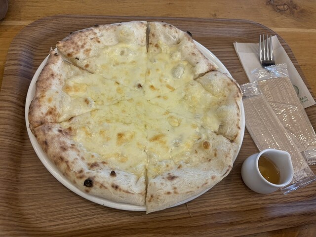 グーグーテラス（Good Gout terrace） - 八木山動物公園（ピザ）の写真