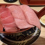 北陸金沢 まわる寿し もりもり寿し - 本マグロ三点盛り