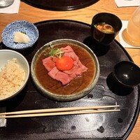 肉和食 月火水木金土日 - 