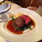 HOTEL LAUTERBAD - 鹿肉とシュペツェル