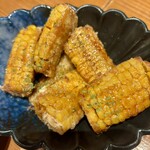 炭火とうまいもん 暁 - トウモロコシの唐揚げ