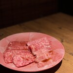 和牛とタン 焼肉 とみ - 