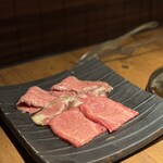 和牛とタン 焼肉 とみ 新橋本店 - 