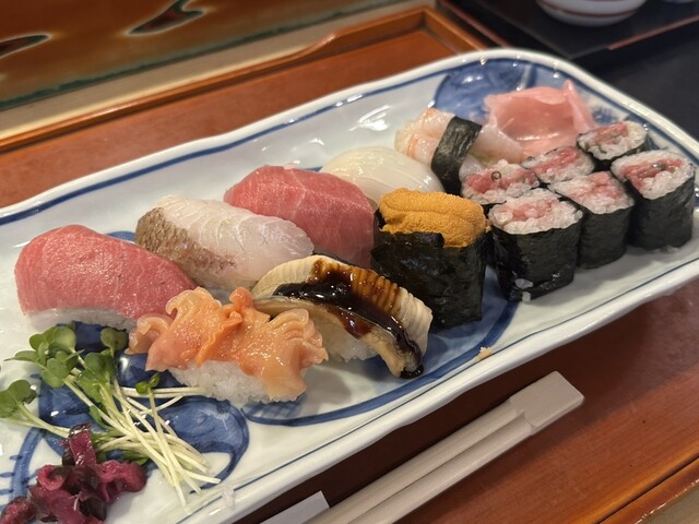 Ume Yoshi Zushi photo 2