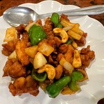 京華楼 - 鶏肉のカシューナッツ炒め