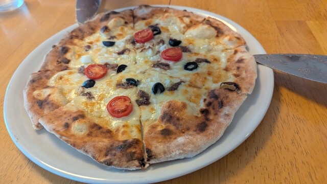 ジローズピザ - かみのやま温泉（ピザ）の写真