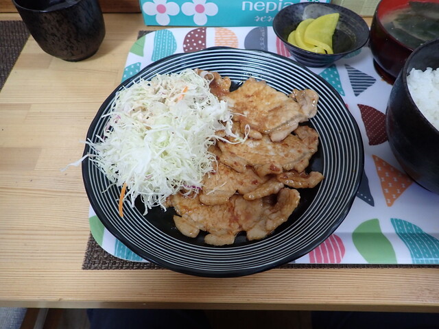 こぶたや - 七日町（食堂）の写真