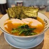 ラーメン 野良裏家