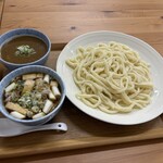 肉汁うどん なぎさ - ハーフ&ハーフ（肉汁&カレーつけ汁）大盛り