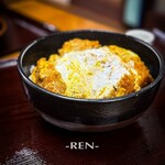 司食堂 - カツ丼(上) 1,430円