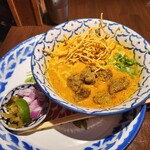 麺屋 百福 - カオソーイ　ヌア