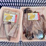 津田水産 - 規格外商品　1パック324円（2025年10月現在）ひとり3パックまで購入可能