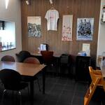 餅の星野屋 - 店舗内観①