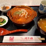 神戸館 中津川本店 - とりトマ丼