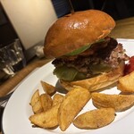 Hamburger Seikatsu no Susume - 酪梨番茄漢堡