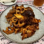 中華食堂まんぷく亭 - 鶏肉レンコンキノコ甘味噌炒め