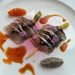 フィリップ・ミル 東京 - 鯖のマリネとミニ人参　ハーブ香る人参のヴィネグレット