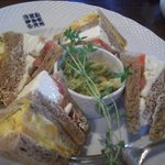 ヒロ コーヒー - ☆六穀黒パンのミックスサンド(*^。^*)☆
