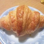 ル　ペトラン - 2014.11. 久々にクロワッサン（\180）