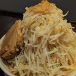 豚仙人 - 国産ミニ豚ラーメン