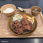ふじやからあげ - 秋田味噌味のからあげ定食 小サイズ