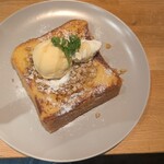 Toaster Bread Cafe&Champagne Bar - 