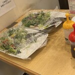 ワインとオマール海老の店 UOMO - 