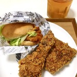 ケンタッキーフライドチキン 芦原橋店 - にんにく醤油チキン＋辛口チキンフィレバーガー