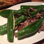 ろばた焼き　でぃぼっと - ピーマンと砂肝の炒めもの