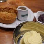 BUTTER 美瑛放牧酪農場 - 