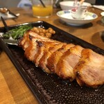 シルクバレル - 焼き立てチャーシュー。注文マストの絶品！