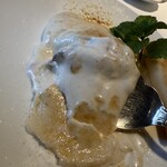 シェ・スガヤ - 【洋梨の赤ワイン煮、グラタン仕立て】