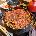 あつた蓬莱軒 本店 - ひつまぶし