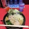 横浜ラーメン 新横家