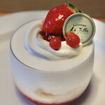 ラ・フィーユ 一之江店 - クレームダンジュ