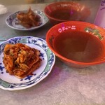 蒸し豚専門店 隕石 - 