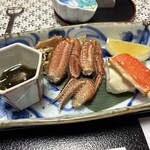 竹葉新葉亭 - 毛蟹と鱈場蟹、わかめそうめんです