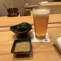 鮨 匠海 - 生ビール 醸造家の夢 三陸わかめを酢味噌でスタート